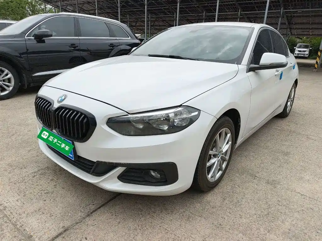 BMW 1 Series 2018 — фото 2