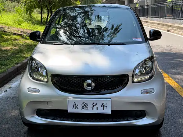 smart fortwo 2015