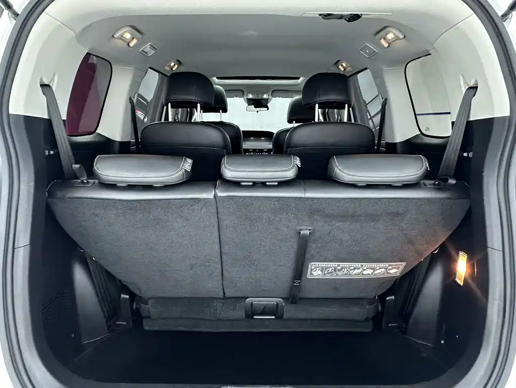 GAC Trumpchi M6 2022 — фото 19