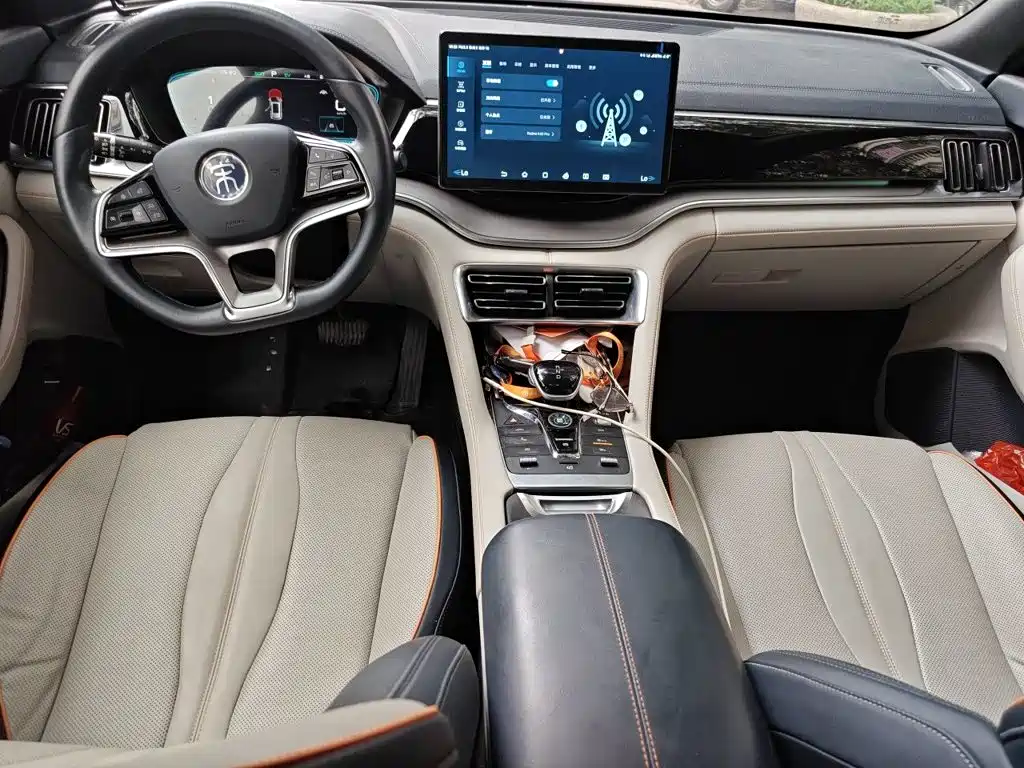 BYD Song PLUS New Energy 2022 — фото 13