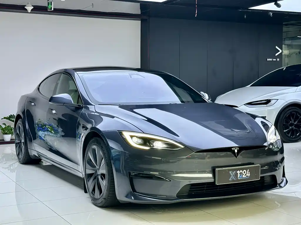 Tesla Model S 2023 — фото 3