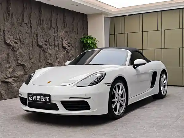 Porsche 718 2022
