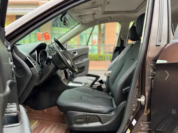 GAC Trumpchi GS5 Super 2015