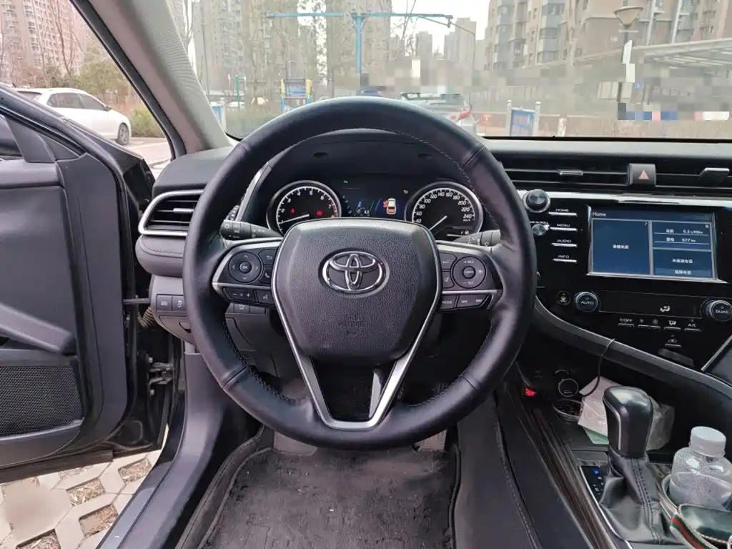 Toyota Camry 2018