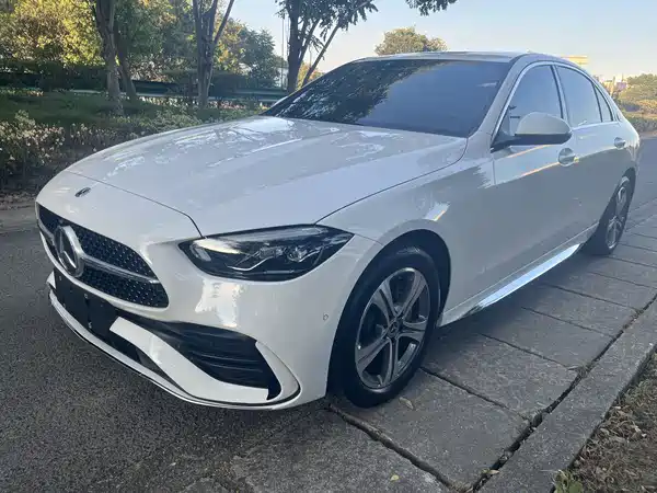 Mercedes-Benz C-Class 2022