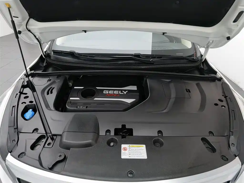 Geely Emgrand GS 2019