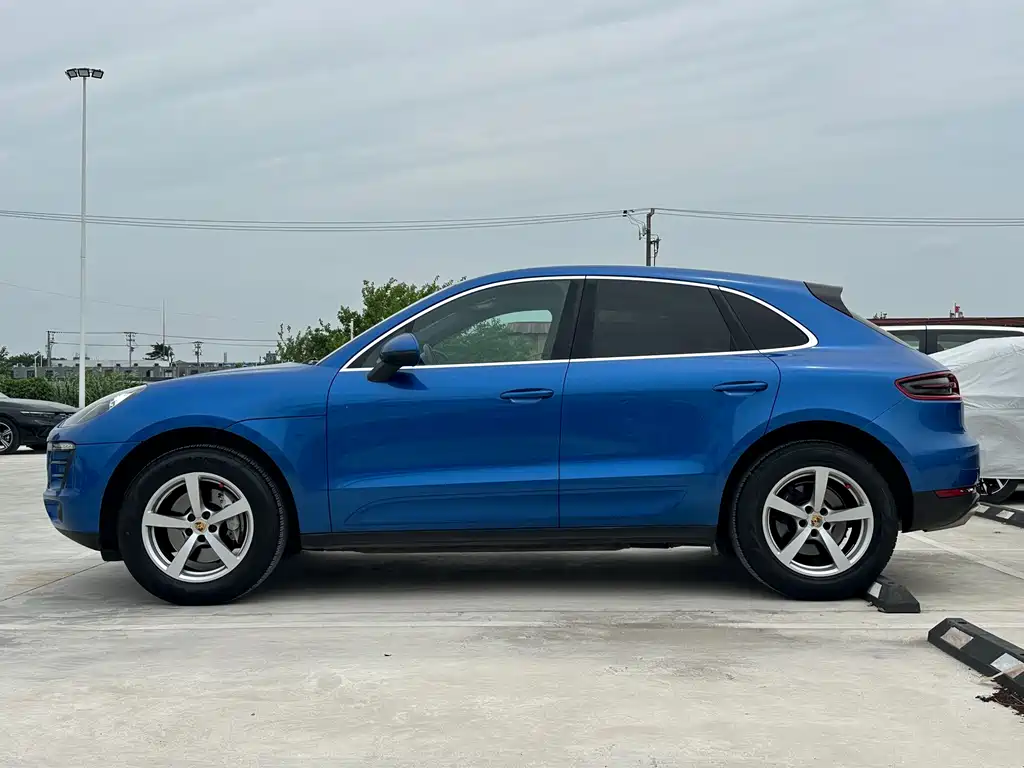 Porsche Macan 2017 — фото 4
