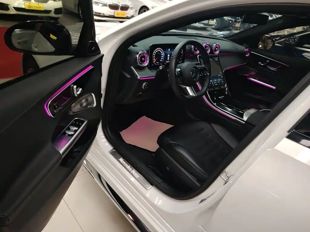 Mercedes-Benz C-Class 2022 — фото 16