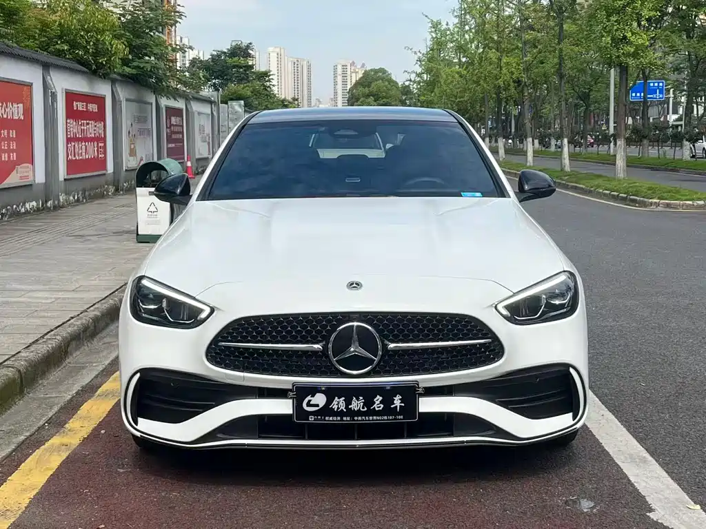Mercedes-Benz C-Class 2023 — фото 1