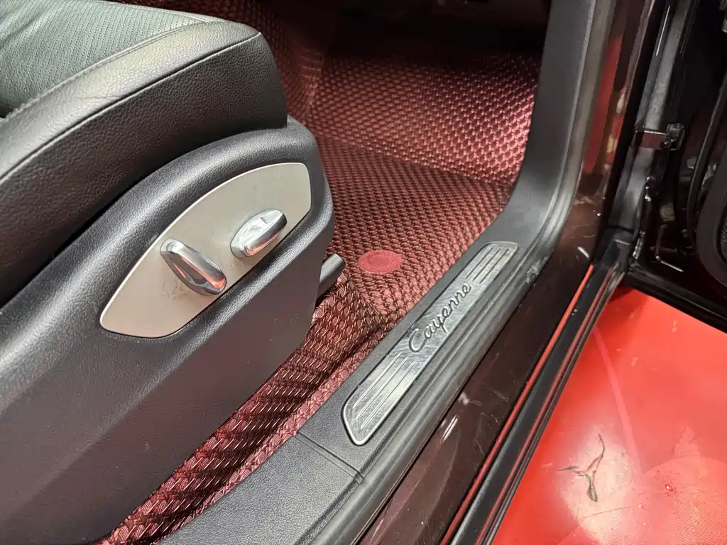 Porsche Cayenne 2015 — фото 13