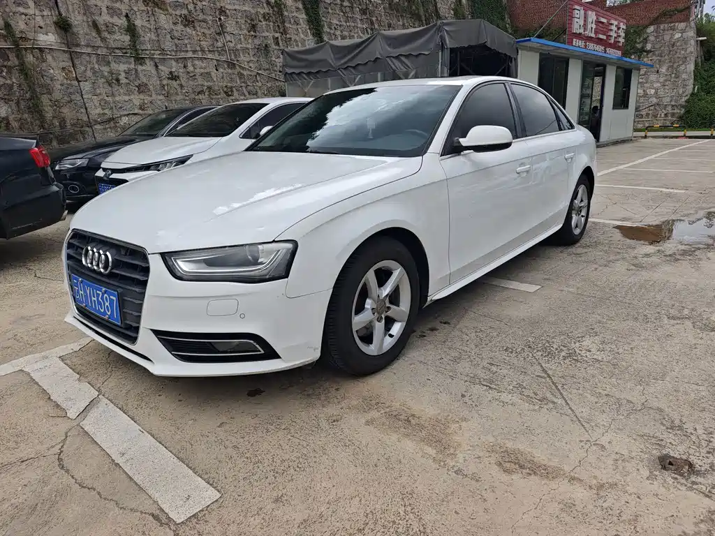 Audi A4L 2014
