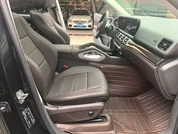 Mercedes-Benz GLS 2020