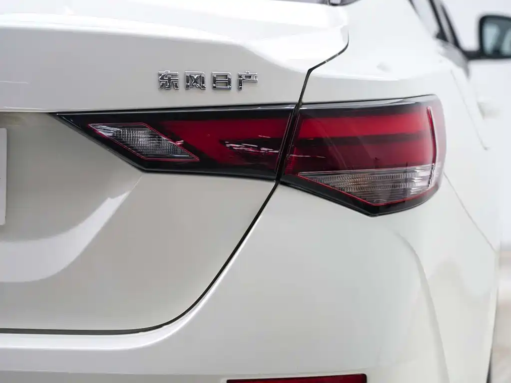Nissan Sylphy 2021 — фото 19