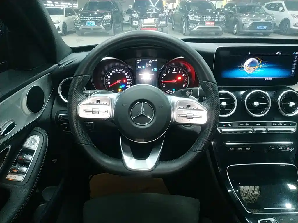 Mercedes-Benz C-Class 2019