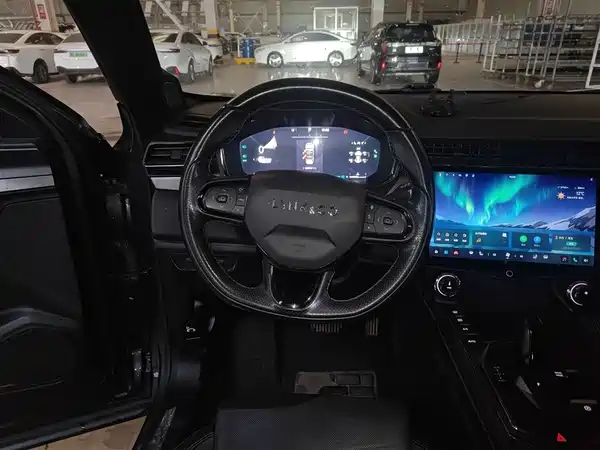 Lynk & Co 01 2023