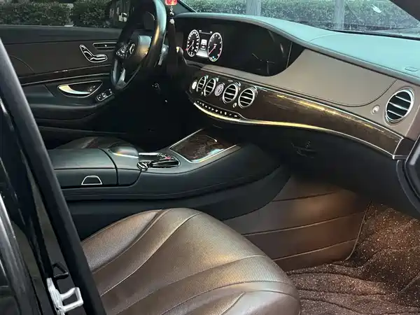 Mercedes-Benz S-Class 2019