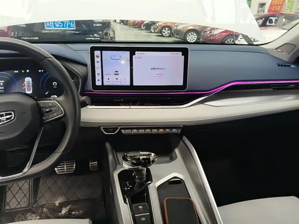 Geely Xingrui 2023 — фото 13
