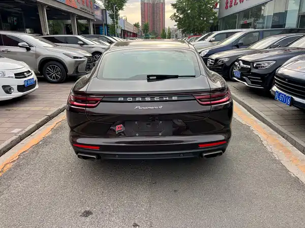 Porsche Panamera 2017