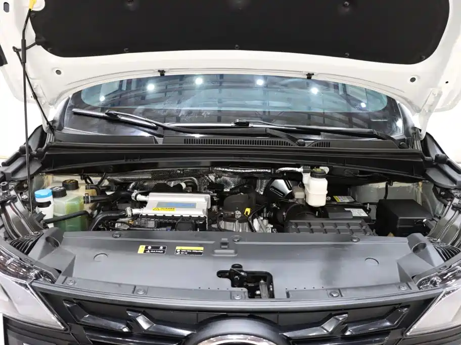 GAC Trumpchi M6 2025 — фото 20
