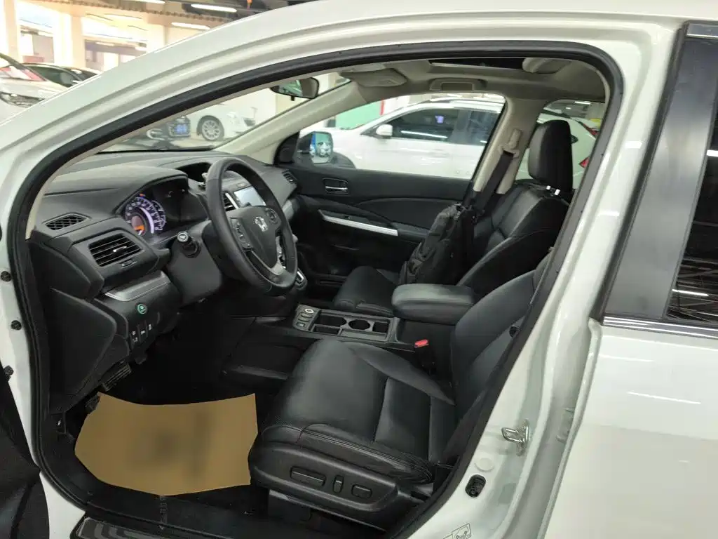 Honda CR-V 2015 — фото 15