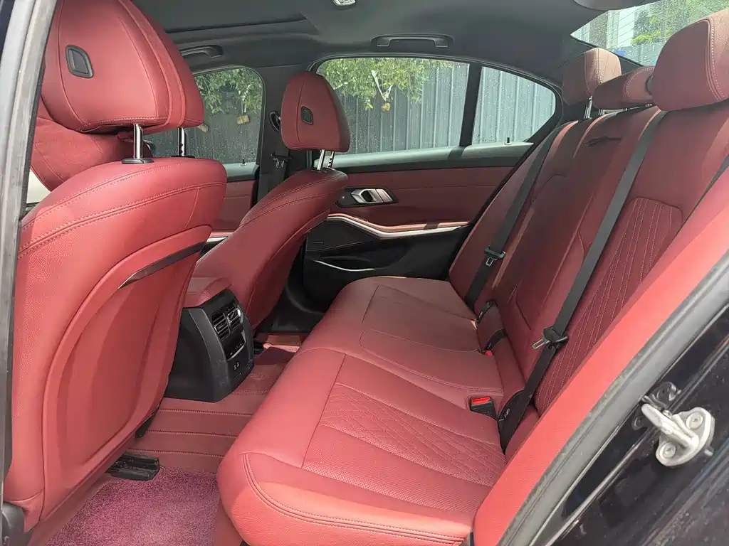 BMW 3 Series 2023
