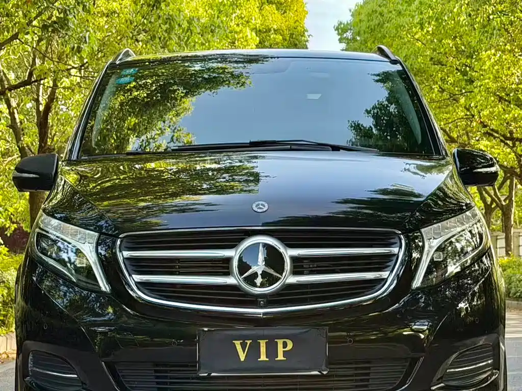 Mercedes-Benz V-Class 2020 — фото 2