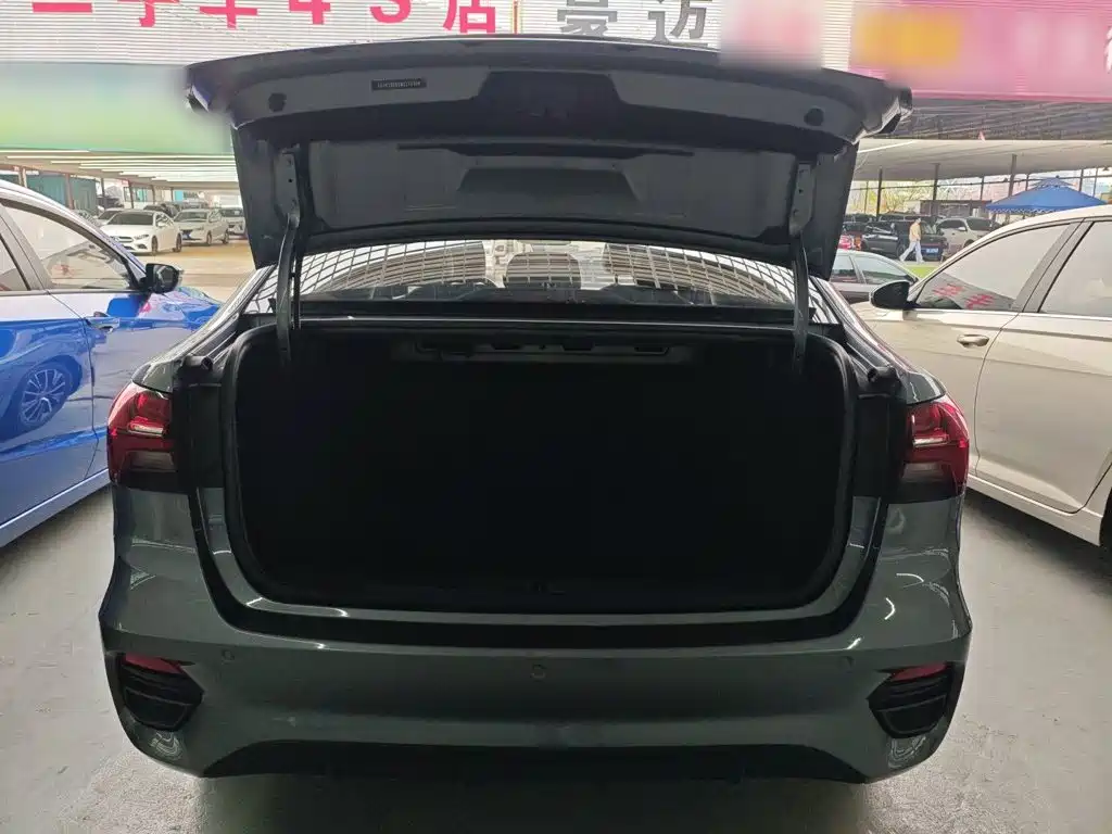 Roewe i5 2021 — фото 15