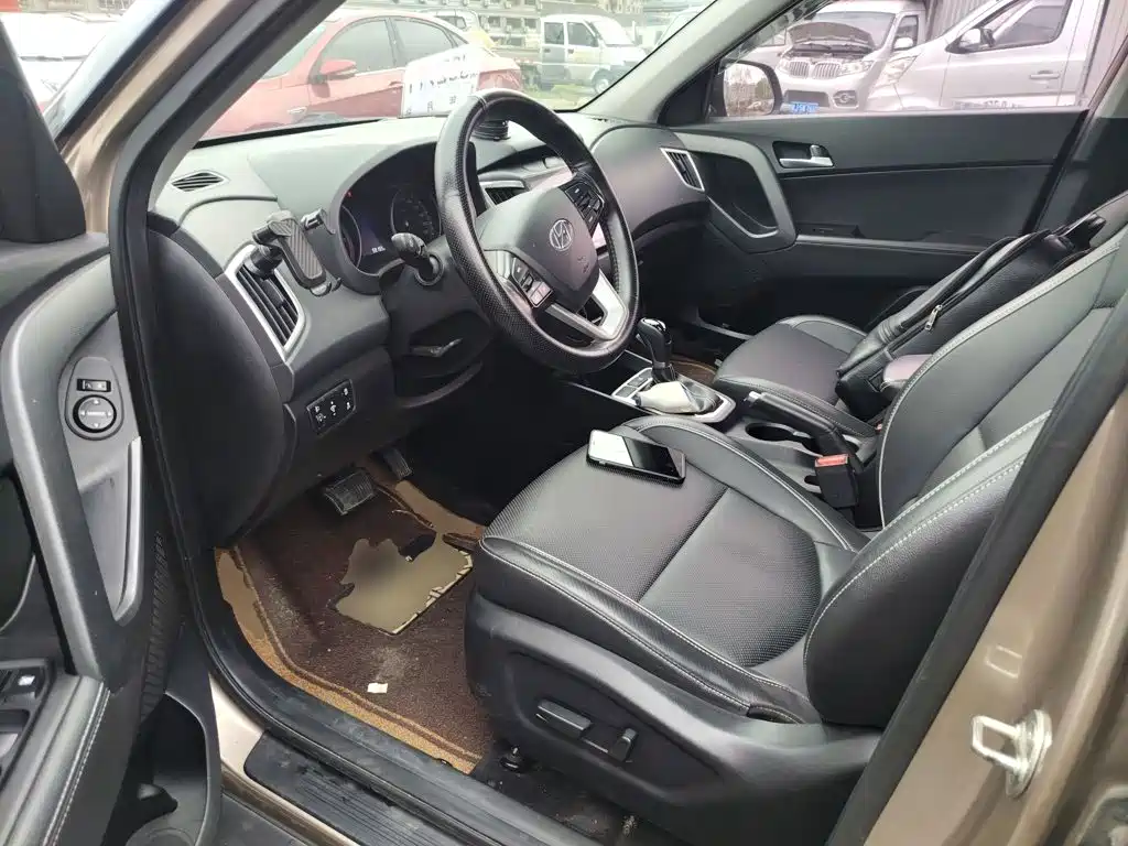 Hyundai ix25 2019 — фото 15