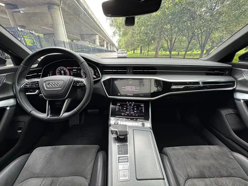 Audi A6L 2023 — фото 14