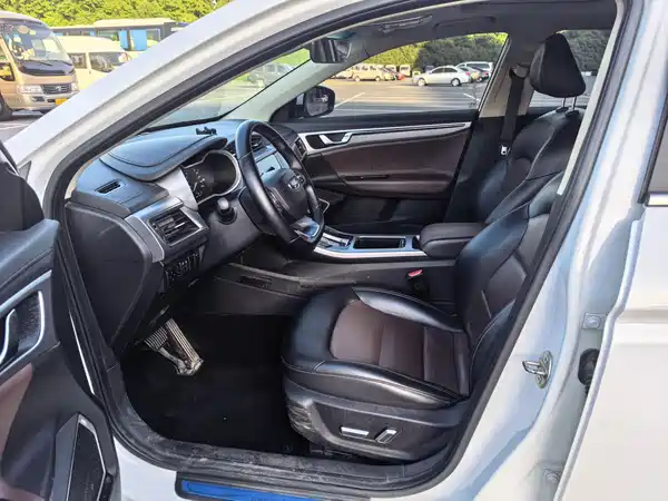 Geely Emgrand GL 2019