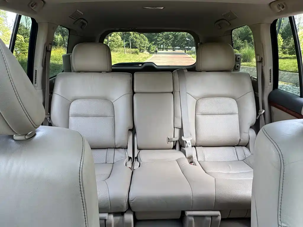Toyota Land Cruiser 2015 — фото 26