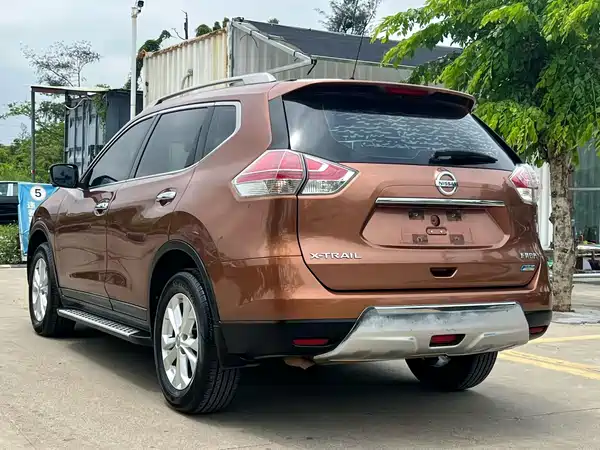 Nissan X-Trail 2014