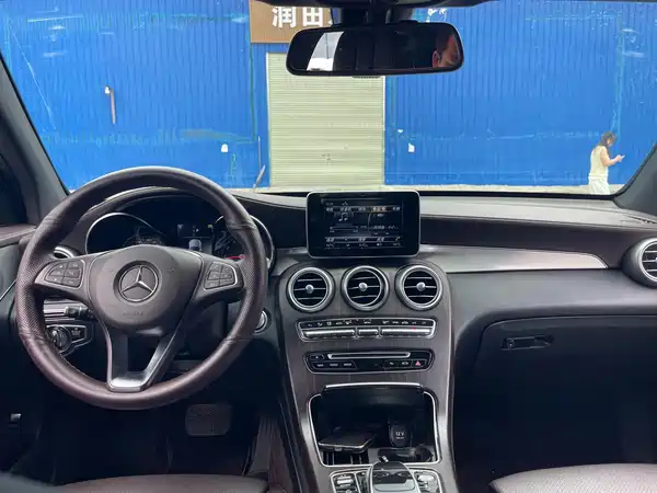 Mercedes-Benz GLC 2019