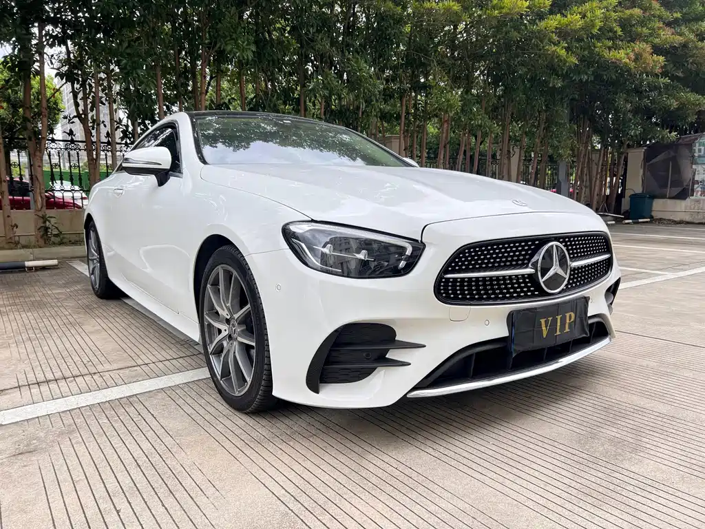 Mercedes-Benz E-Class 2023