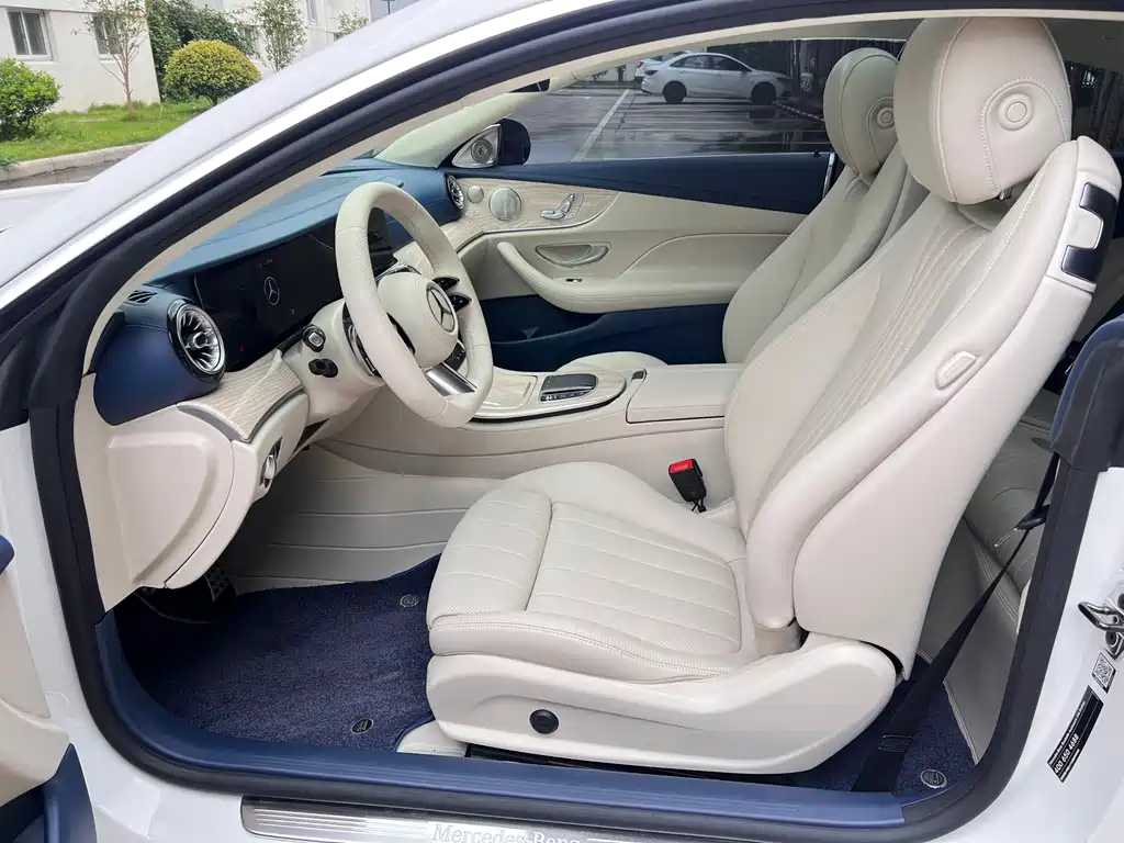Mercedes-Benz E-Class 2023