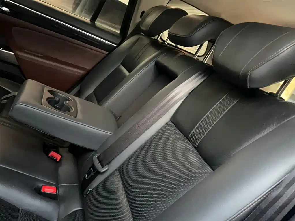 GAC Motor Trumpchi GS8 2019 — фото 25