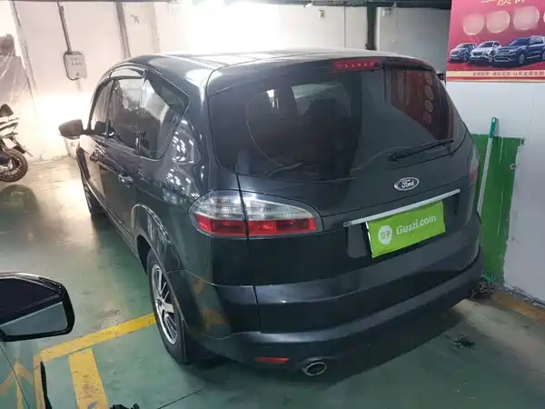 Ford Max 2014
