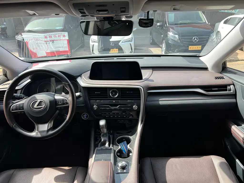 Lexus RX 2020 — фото 10