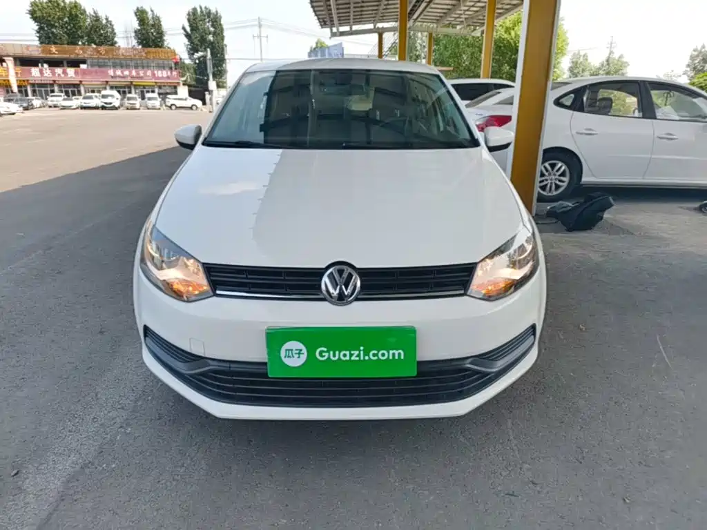 Volkswagen Polo 2015