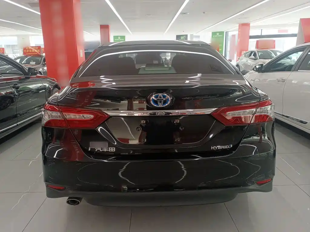 Toyota Camry 2020
