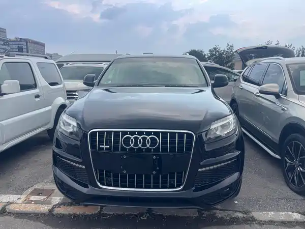 Audi Q7 2013