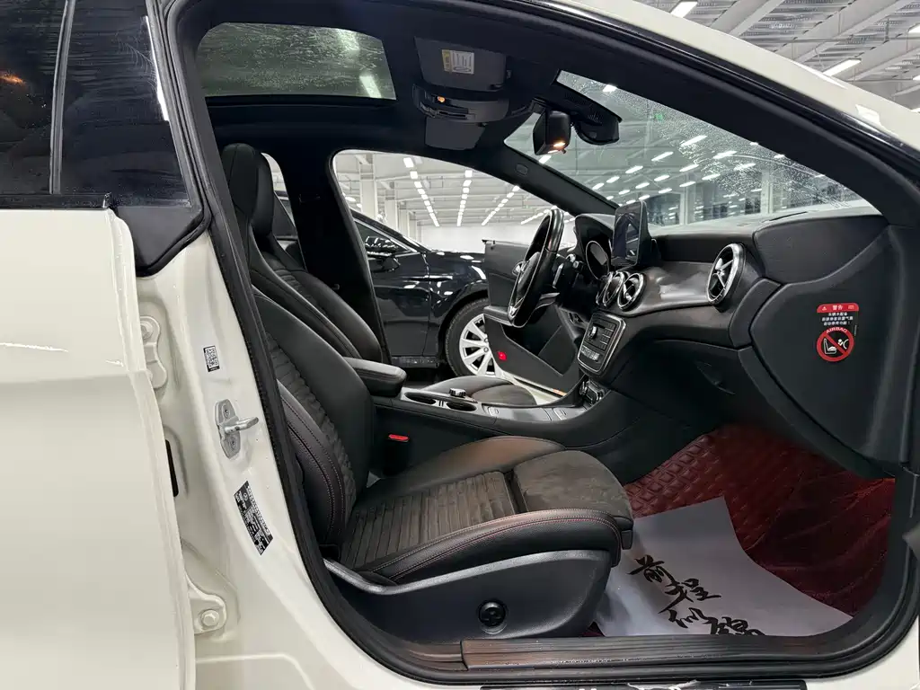 Mercedes-Benz CLA 2017 — фото 12