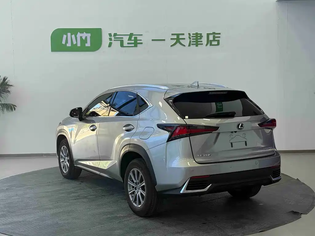Lexus NX 2020 — фото 3