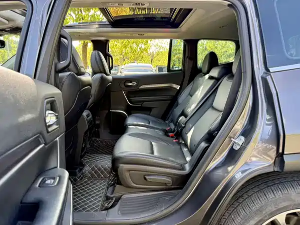 Jeep Grand Commander 2020