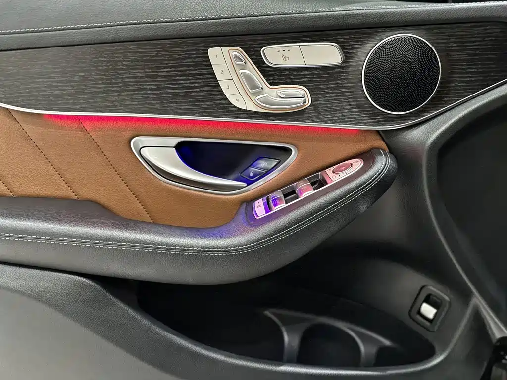 Mercedes-Benz GLC Coupe 2021 — фото 19