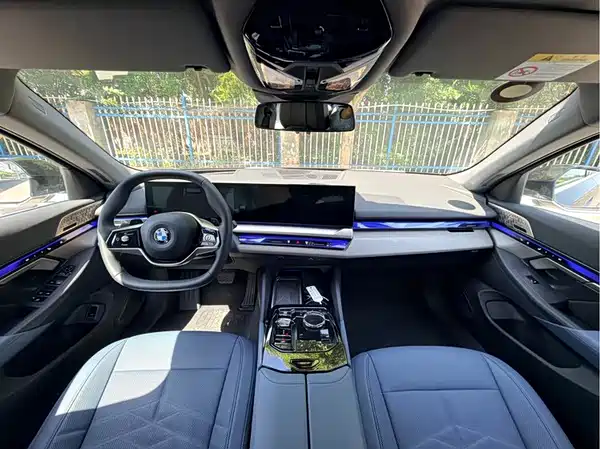 BMW 5 Series 2024
