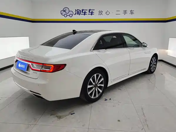 Lincoln Continental 2021