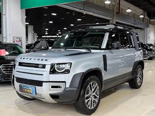 Land Rover Defender 2021
