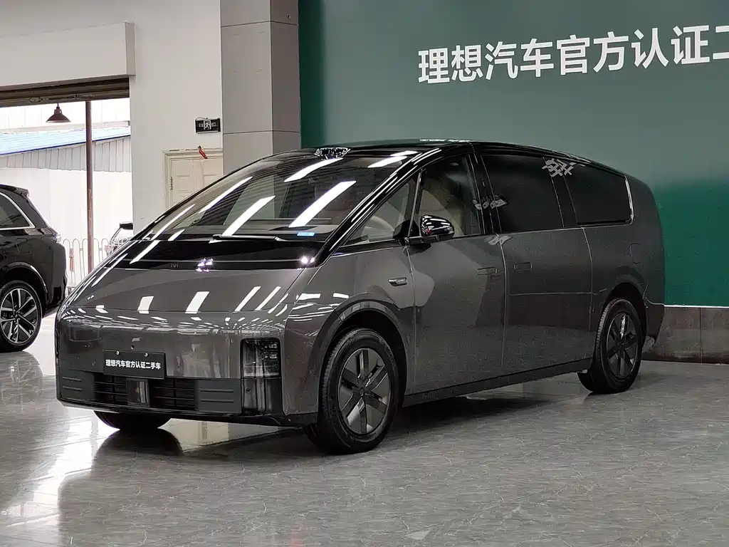 Li Auto Li MEGA 2025