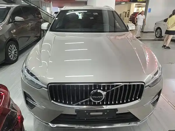 Volvo XC60 2023